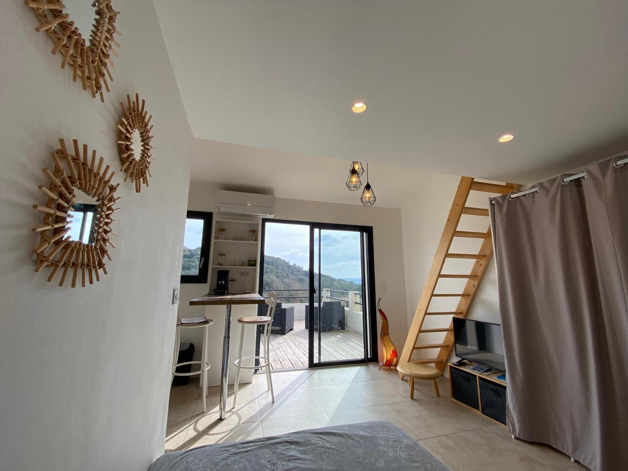 Studio Au Calme, Grande Terrasse Avec Vue Vallee Ginasservis المظهر الخارجي الصورة